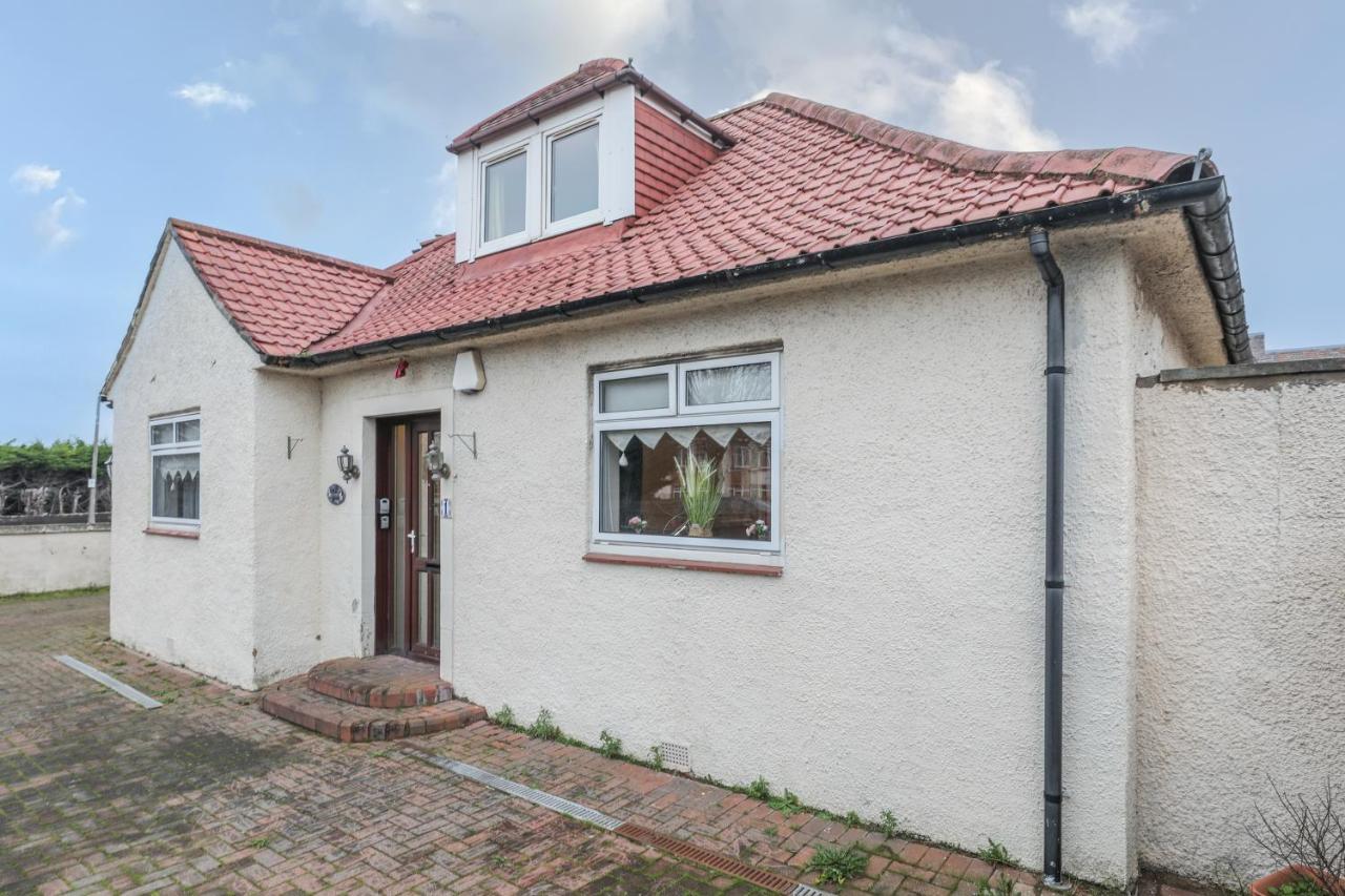 Beautiful 4 Bedroom Cottage - Ideal Location - Free Parking Edinburgh Exterior foto